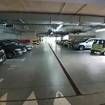 Apartment W Chmurach- 15 Pietro Osiedle Tysiaclecia- Prywatny Parking- Wielki Taras Z Widokiem Na Zachod Slonca Kattowitz