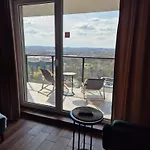 W Chmurach- 15 Pietro Osiedle Tysiaclecia- Prywatny Parking- Wielki Taras Z Widokiem Na Zachod Slonca Apartment