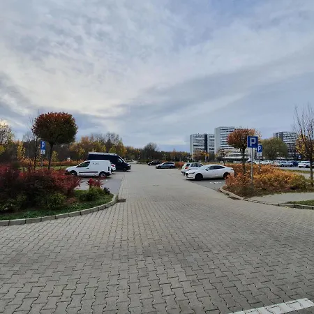 W Chmurach- 15 Pietro Osiedle Tysiaclecia- Prywatny Parking- Wielki Taras Z Widokiem Na Zachod Slonca