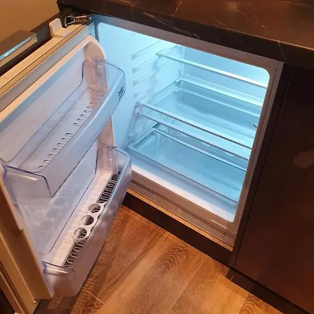 Apartament W Chmurach- 15 Pietro Osiedle Tysiaclecia- Prywatny Parking- Wielki Taras Z Widokiem Na Zachod Slonca * كاتوفيتسه