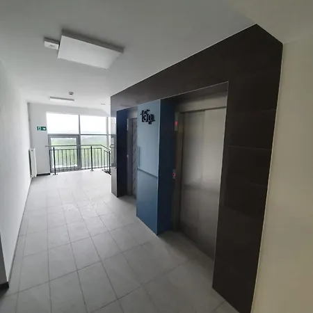 شقة Apartament W Chmurach- 15 Pietro Osiedle Tysiaclecia- Prywatny Parking- Wielki Taras Z Widokiem Na Zachod Slonca كاتوفيتسه