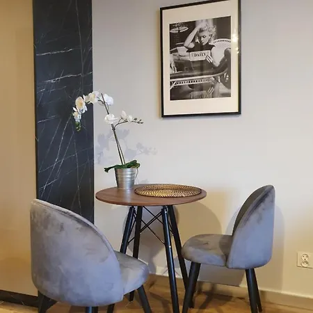 Apartament W Chmurach- 15 Pietro Osiedle Tysiaclecia- Prywatny Parking- Wielki Taras Z Widokiem Na Zachod Slonca *