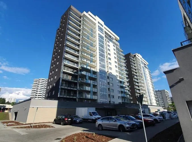 Διαμέρισμα W Chmurach- 15 Pietro Osiedle Tysiaclecia- Prywatny Parking- Wielki Taras Z Widokiem Na Zachod Slonca *